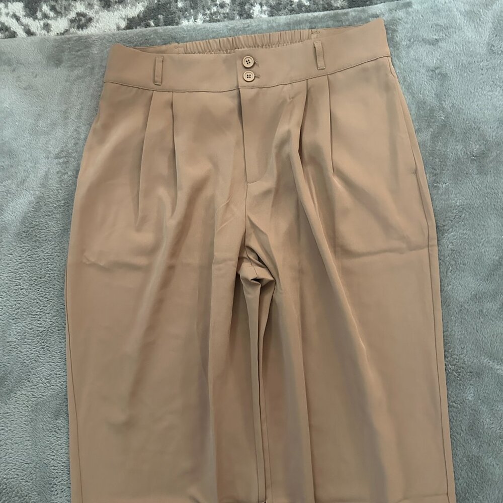NWT Halara Pleated Wide Leg Pull On Pants Tan Women's XL - Picture 2 of 5